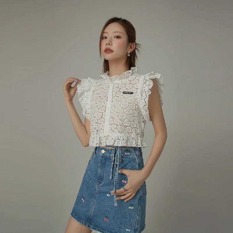 Modern Fit Look Ruffled Sleeve Heart Lace Blouse